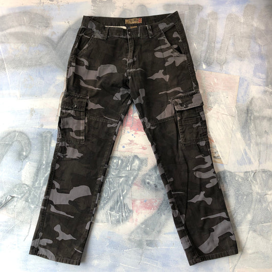 Red Snap Camo Cargo Pant W36