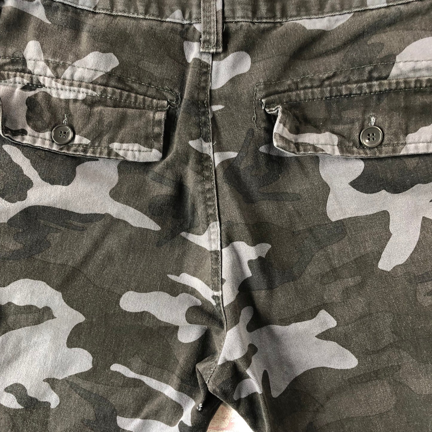 Red Snap Camo Cargo Pant W36