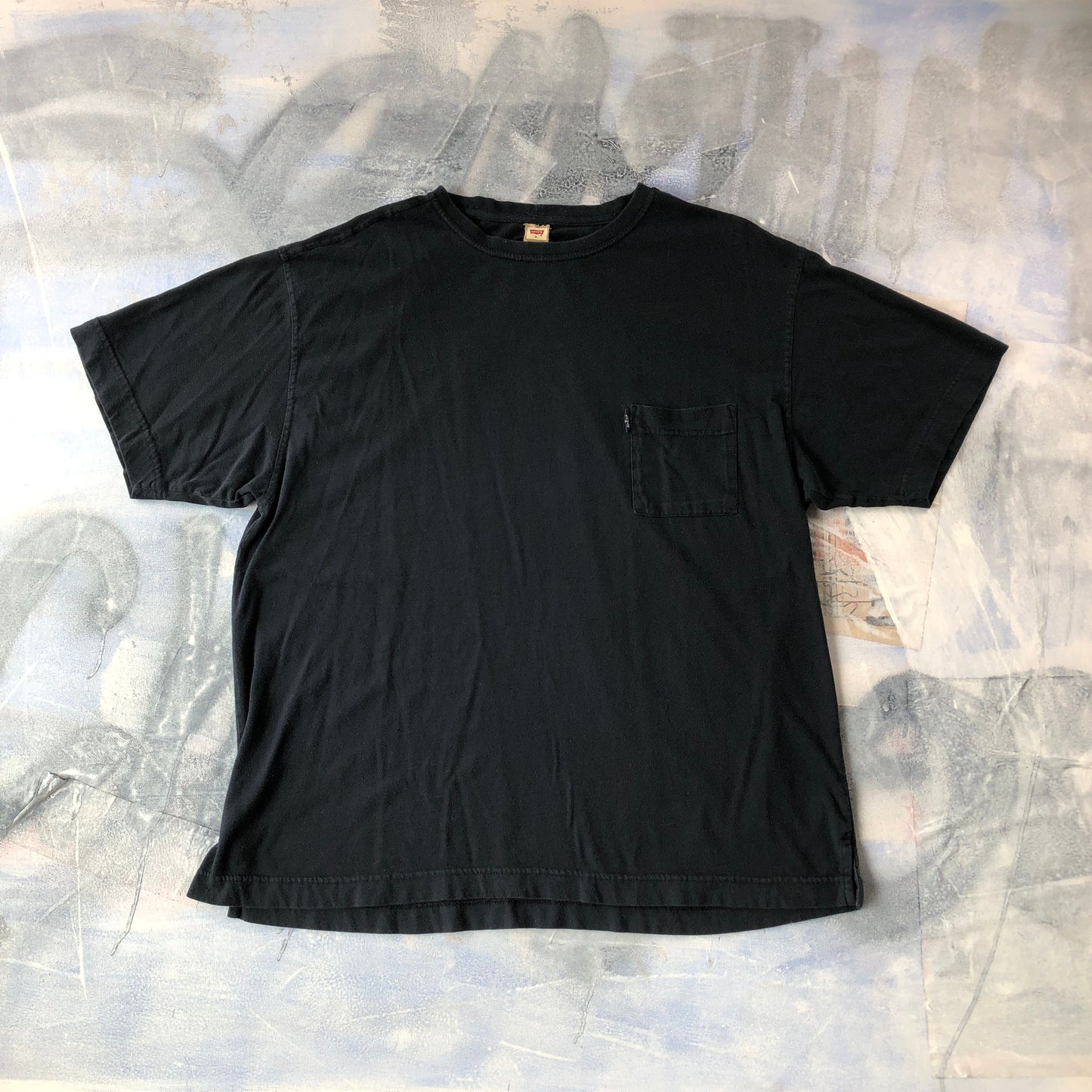 Levis Pocket T Shirt XL