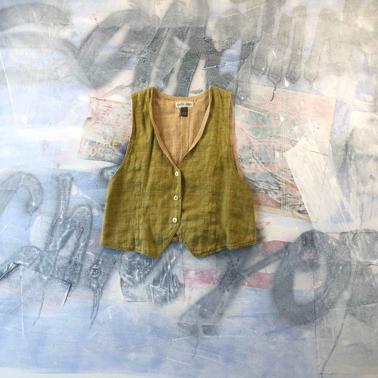 Earth Goods Button Vest L