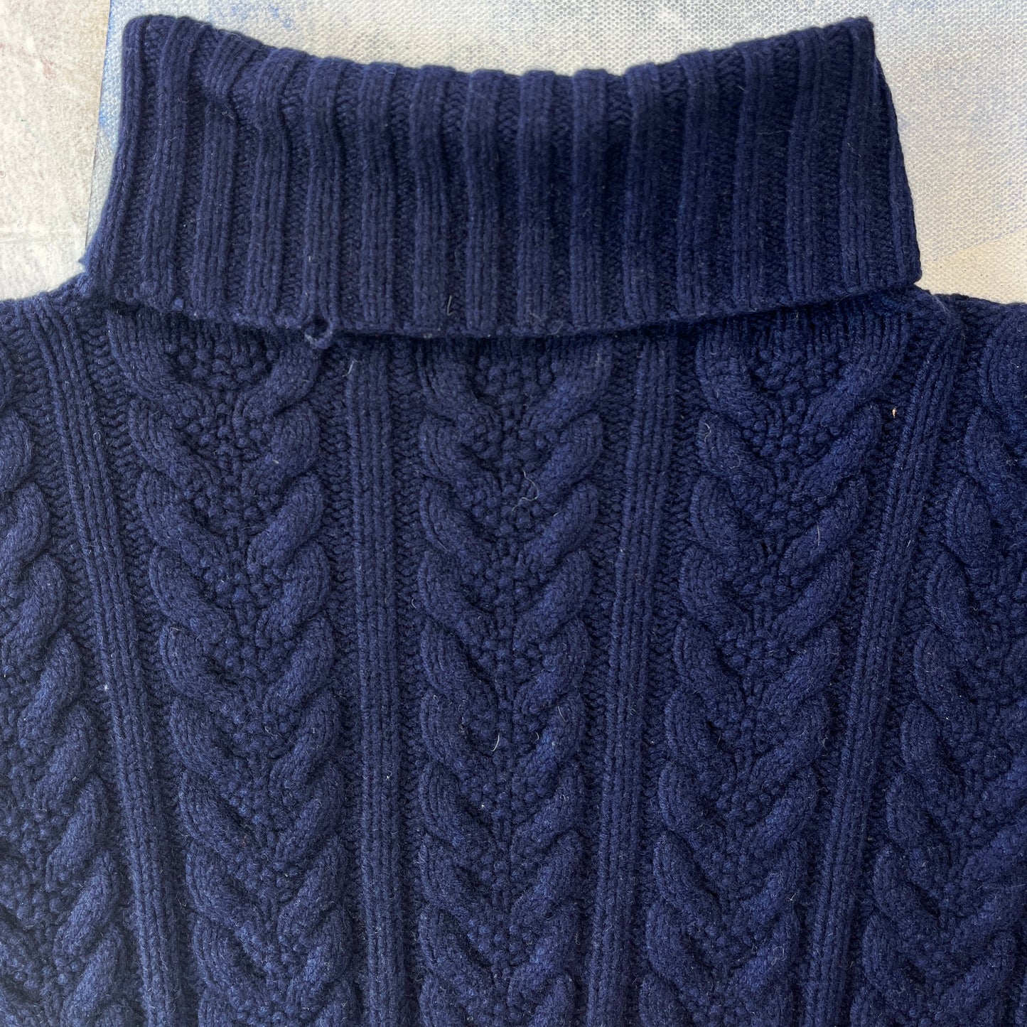 TSE Cashmere Sweater M