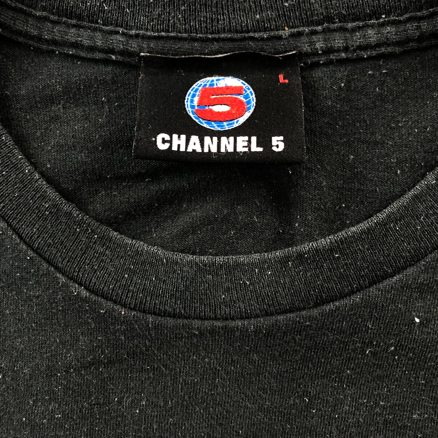 Channel 5 World T Shirt L